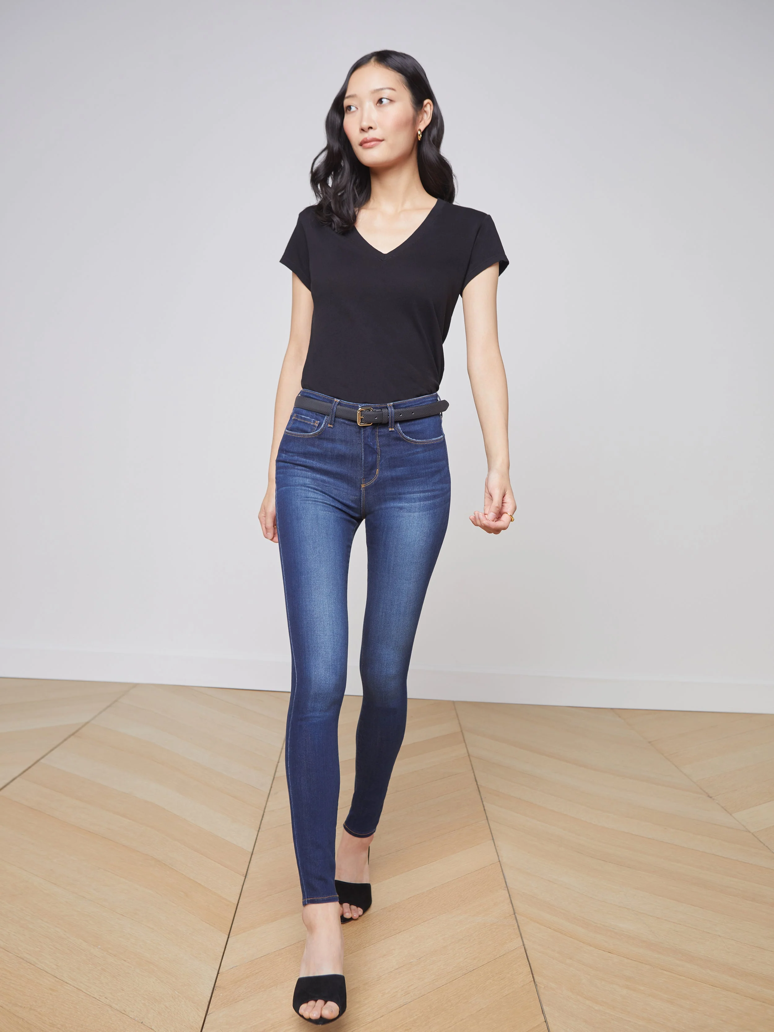 Becca Cotton V-Neck Tee - Image 4